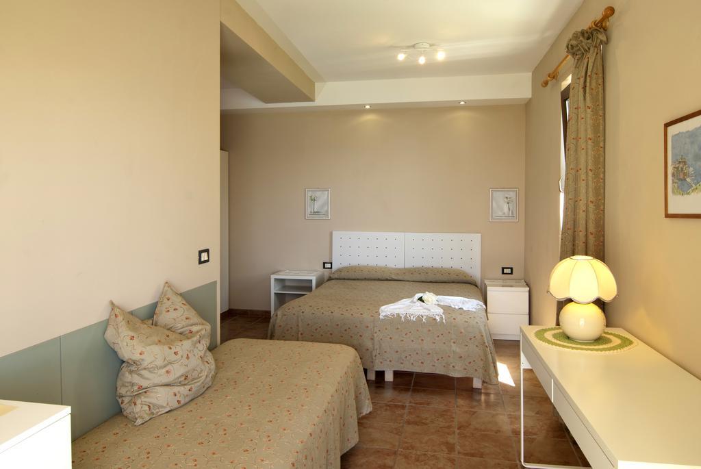 Hotel Mariano Гарньяно Екстер'єр фото
